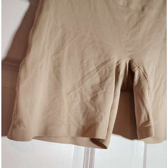Venus Tan High Waist Shapewear Shorts Has Minor Pulls In Fabric M - Picture 3 of 4